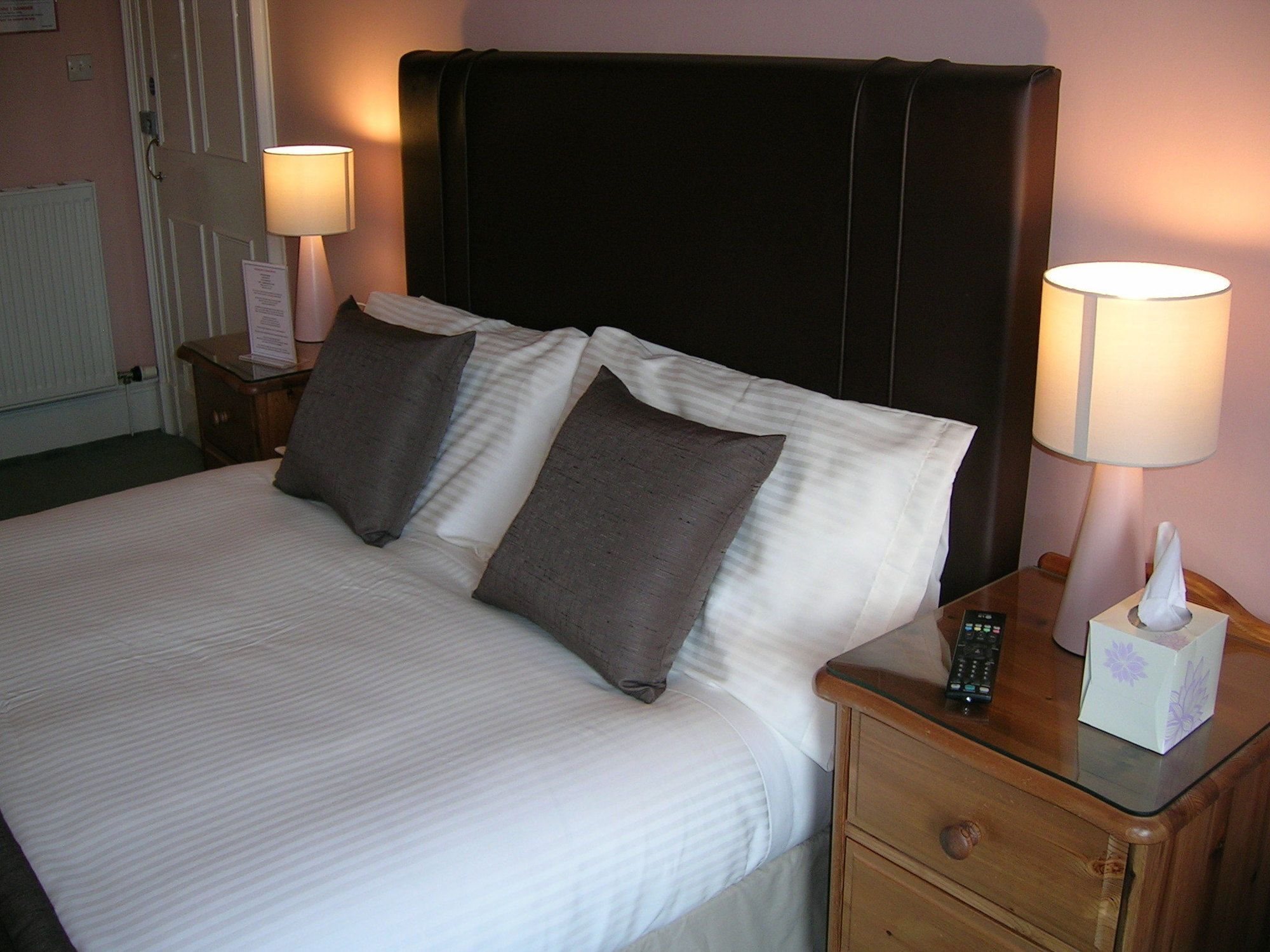 Achnacarry Guest House Perth Ngoại thất bức ảnh